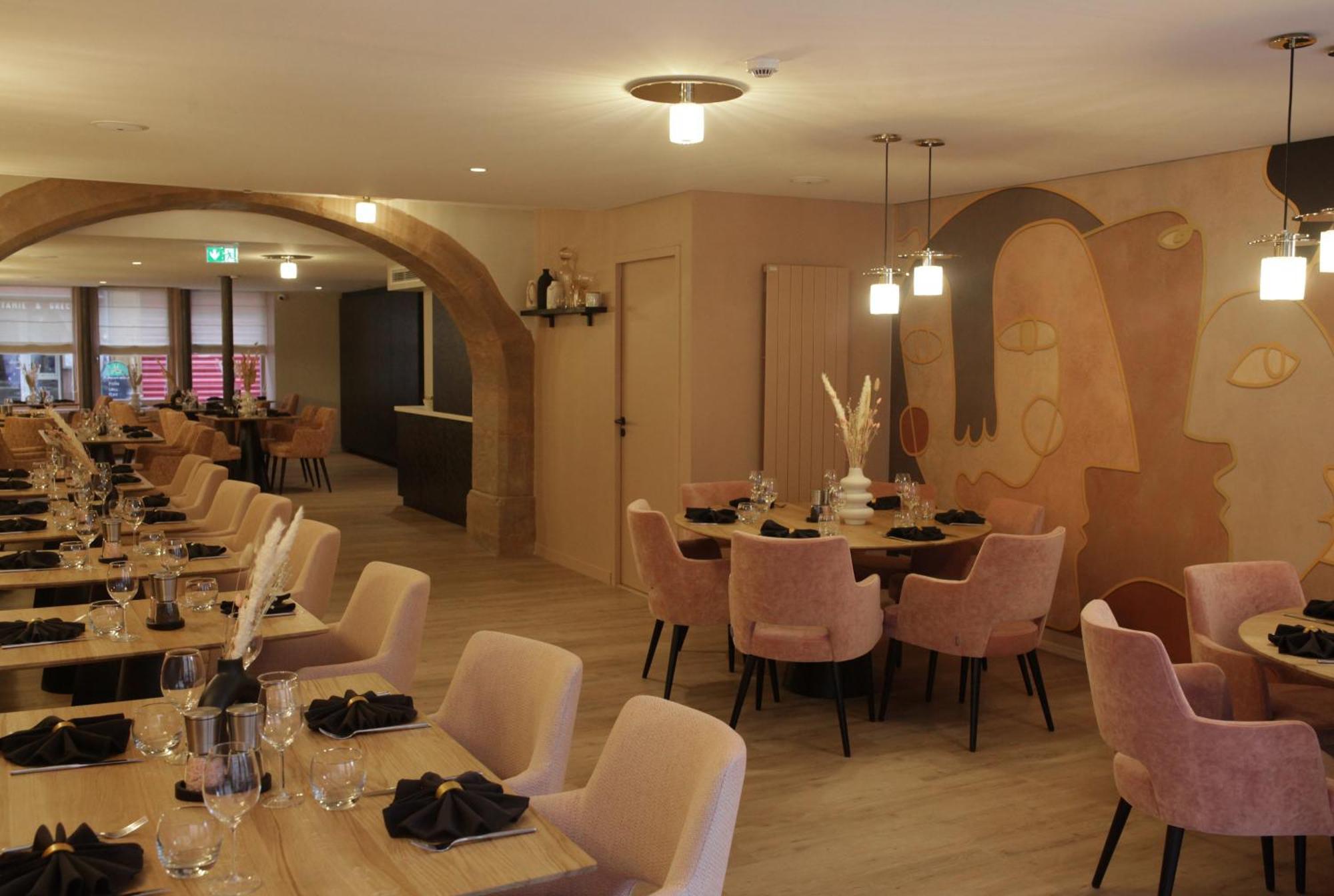 Hotel-Restaurant St-Christophe Belfort Exterior foto